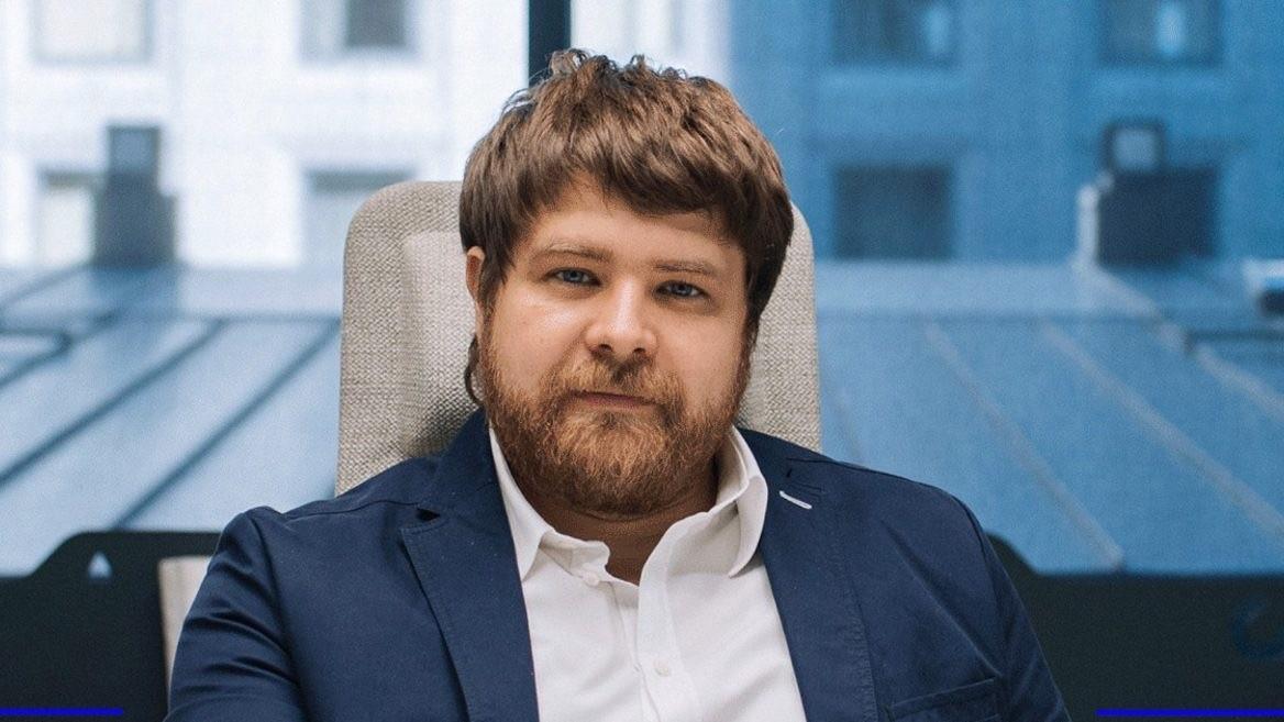 “Ліс від агроугідь – не відрізняю”. Засновник MacPaw збудував базу відпочинку на березі Канівського водосховища