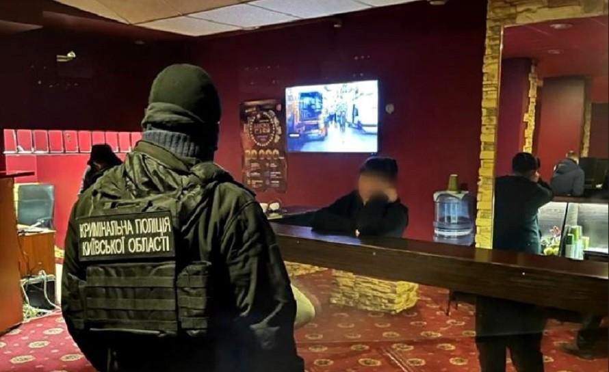 На Київщині поліція закрила підпільний гральний заклад