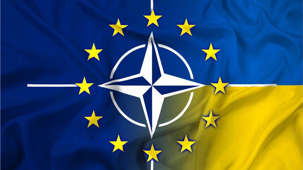 НАТО повноцінно поновлює роботу представництва у Києві
