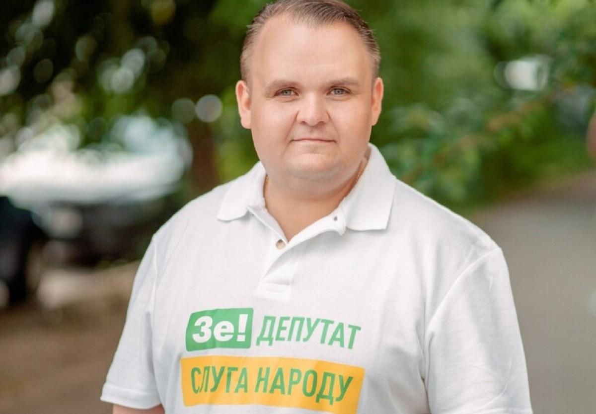 Не навмисно: суд виправдав нардепа з незадекларованим майном, який списав вину на брата