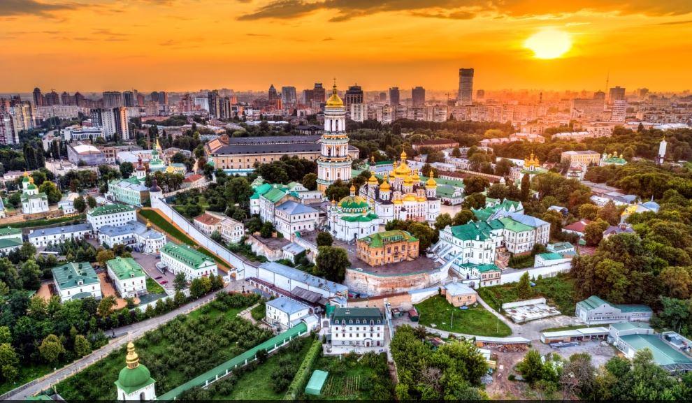 УПЦ МП програла суд за доступ до Києво-Печерської лаври