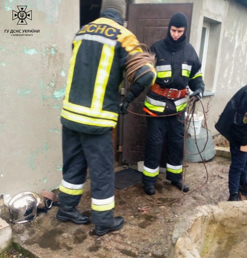 У Київській області чоловік потонув у власному колодязі