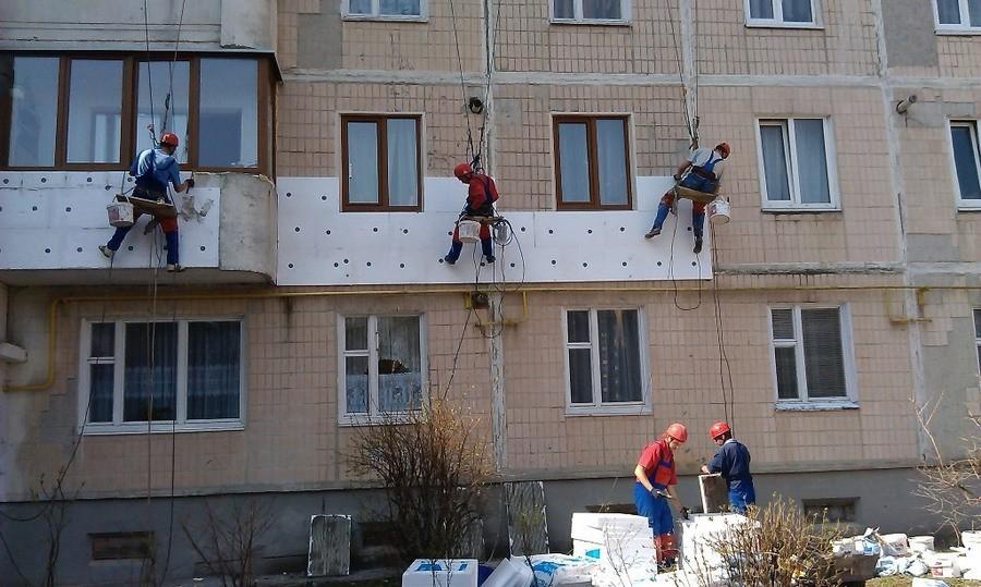 Квартири без утеплення, борги за комуналку та відсутність якісних умов проживання перешкоджають євроінтеграції