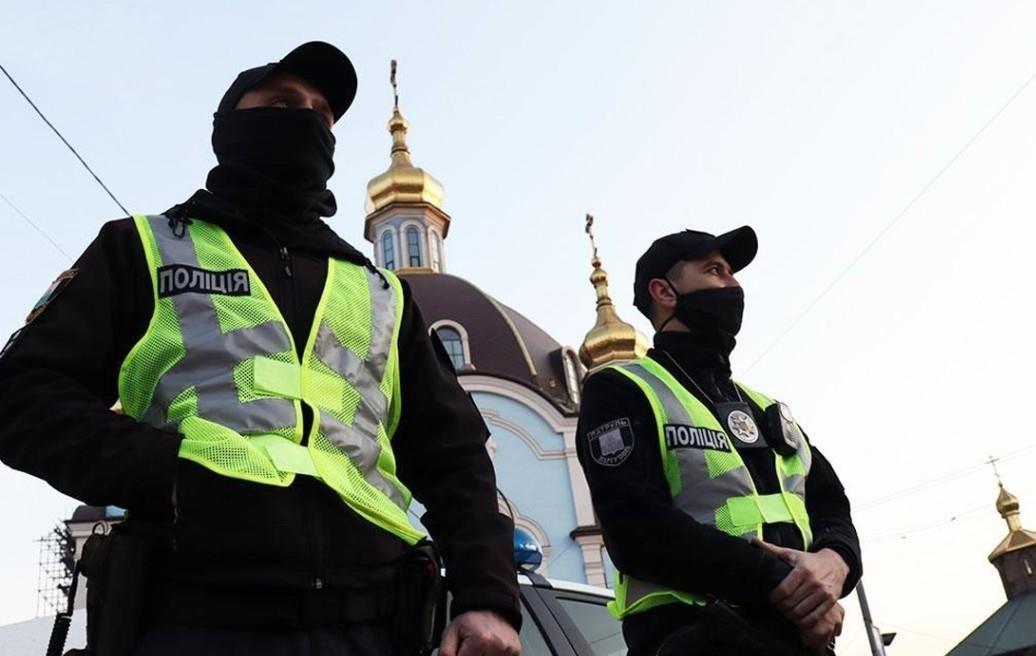 На Великдень у Києві поліція посилить патрулювання біля церков