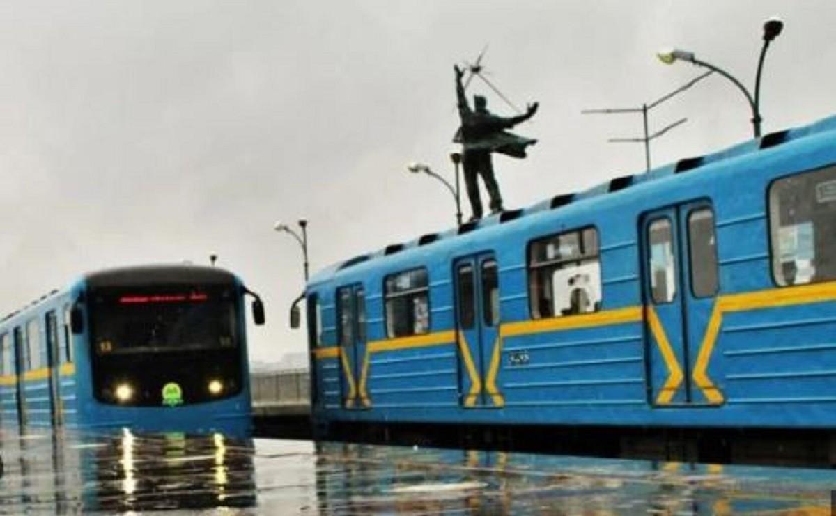 За катання на дахах та драбинах вагонів метро на порушників очікують штрафи