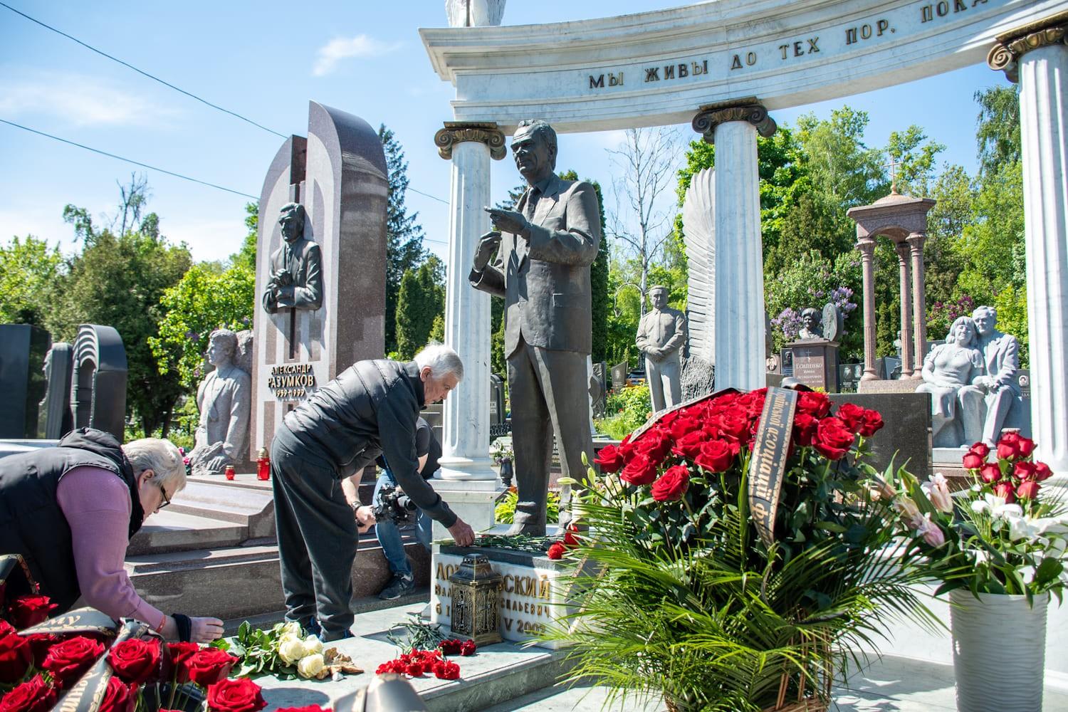 21 рік тому не стало легендарного футболіста і тренера: у Києві вшанували пам’ять Валерія Лобановського