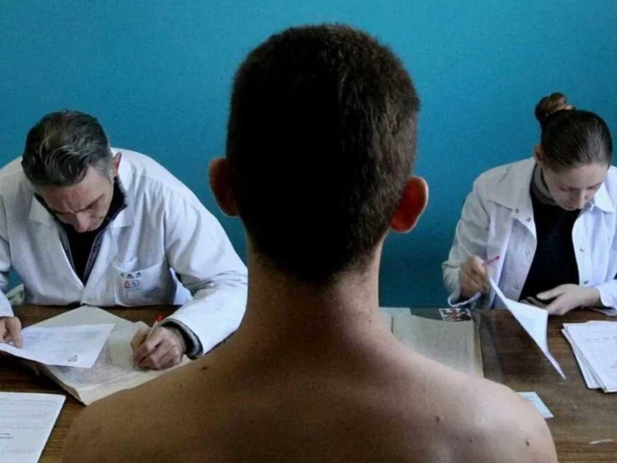 До 5 червня усім обмежено придатним потрібно повторно пройти ВЛК
