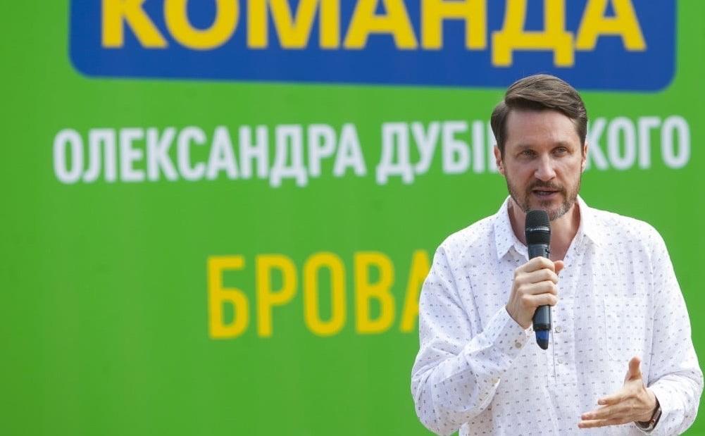 З колишніми заступниками проводив не нараду у будівлі РДА, а “дружню бесіду” у ЖЕКу – ексголова Деснянської РДА