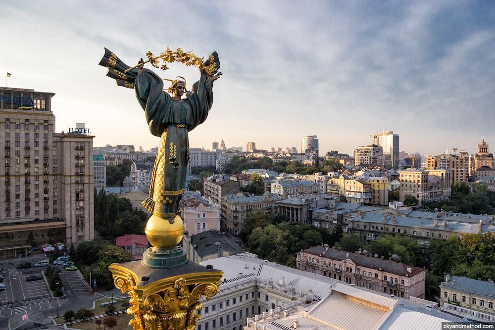 У Києві заборонили вмикати російські пісні у публічних місцях