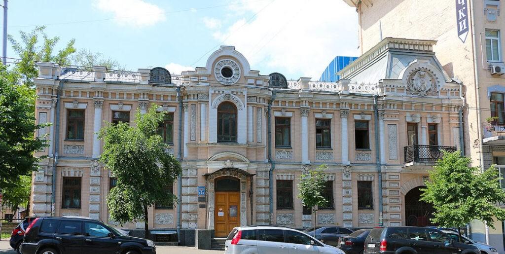 Киян закликають долучитись до захисту історичних будівель Києва
