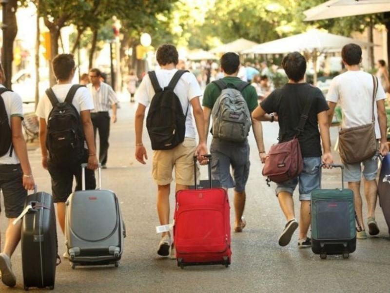 Україна отримала чималий туристичний збір: Київ – у лідерах
