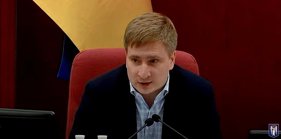 За спалене опудало столичної депутатки Бондаренко просить Нацпол відкрити кримінальні провадження