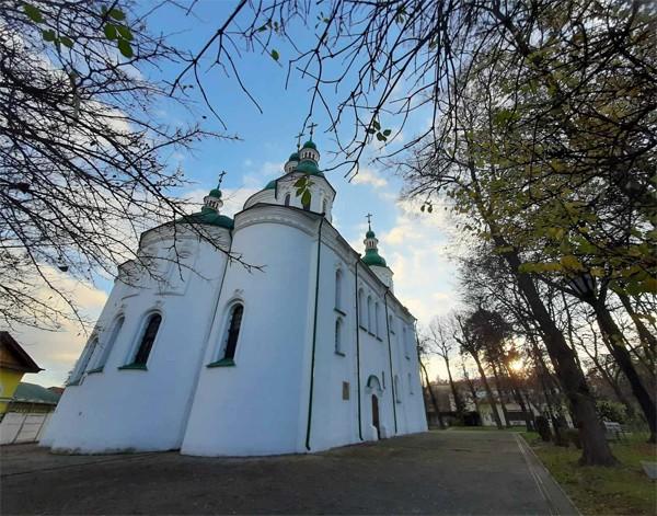 ЮНЕСКО взяло під посилений захист Кирилівську церкву та ще 18 українських пам’яток