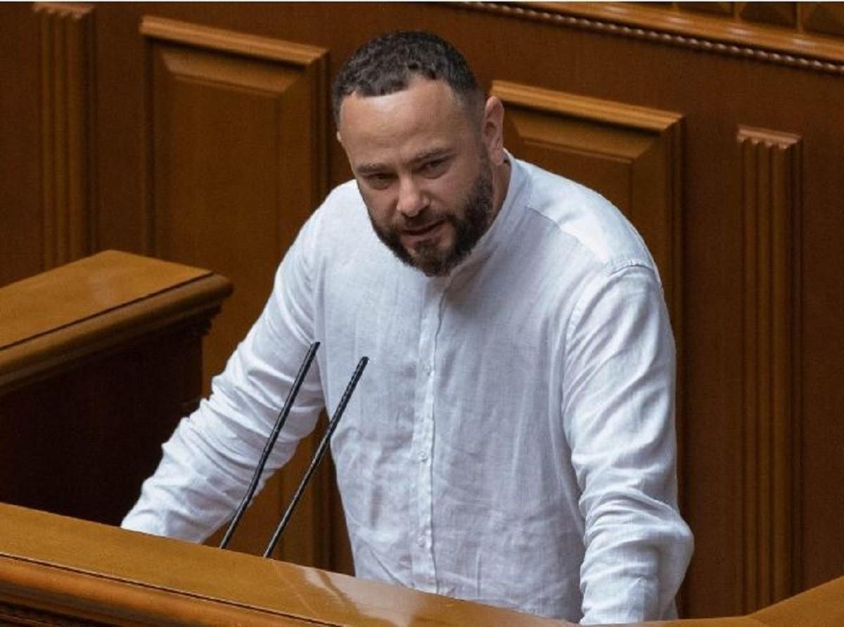 Ймовірно вносив зміни в систему “Шлях” та допомагав у виїзді закордон – нардеп Дубінський під прицілом СБУ та ДБР