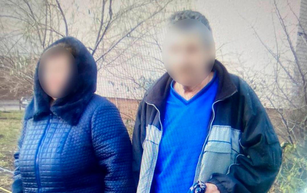 Коли небайдужість рятує: чоловік кілька днів жив у під’їзді чужого будинку, бо не міг згадати свою адресу