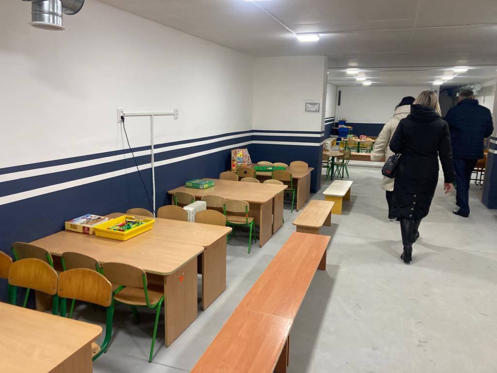 У Гостомельській громаді відновили гімназію з садочком. Для безпеки дітей облаштували два укриття