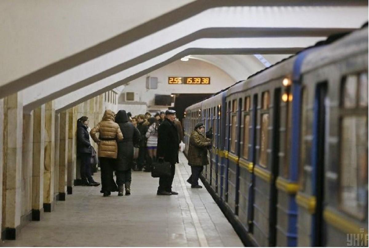 Капремонт на 4 станціях метро та придбання вагонів – у скільки стане відбудова підземки