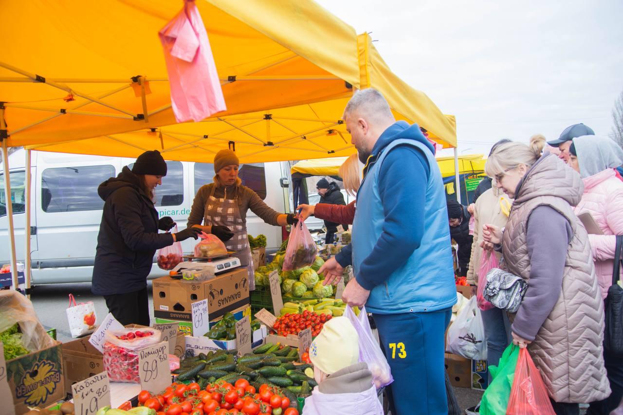 Варто запастися продуктами, які можна зберігати, – експерт про підготовку до зими