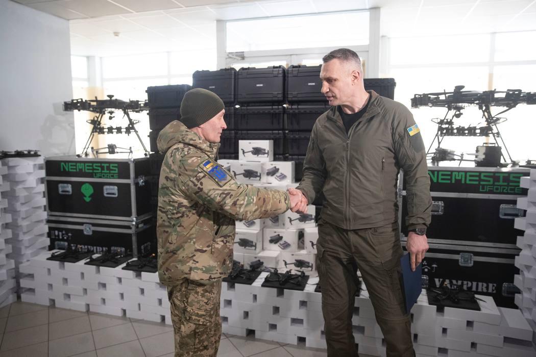 Міста України за рік витратити на оборону 19,5 млрд грн: Київ виділив стільки, як решта обласних центрів разом