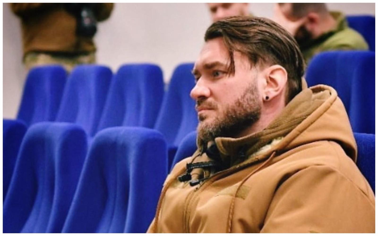 Два роки як я повністю перейшов на “військові рейки”, – хореограф Дмитро Дікусар про те, як воює на фронті