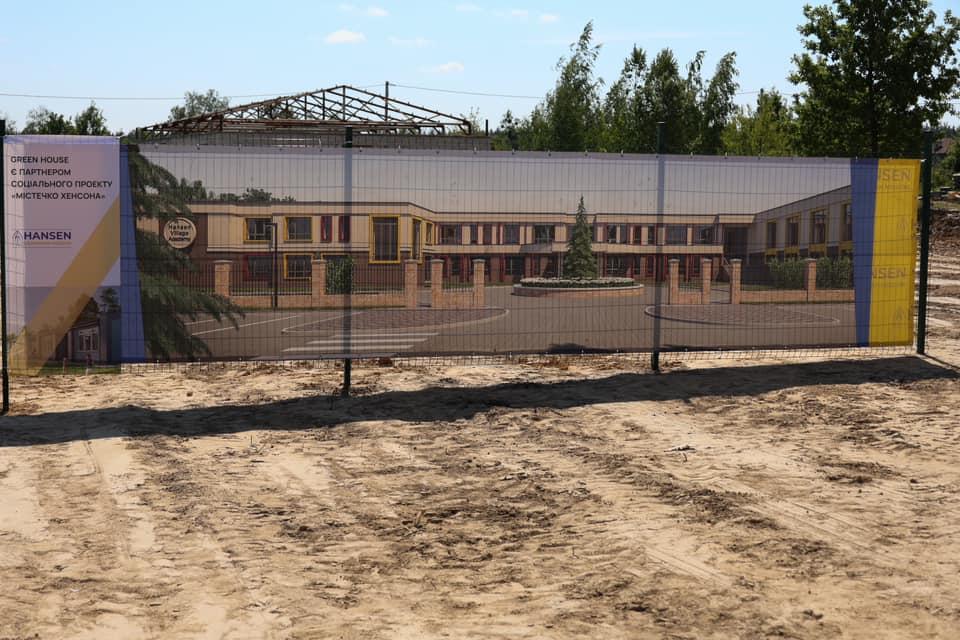 Американський меценат збудує в Київській області сучасну школу на 700 учнів