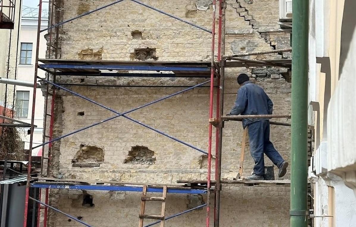 Могилянка вдруге отримала штраф за недопуск інспекторів для перевірки реконструкції келій Братського монастиря