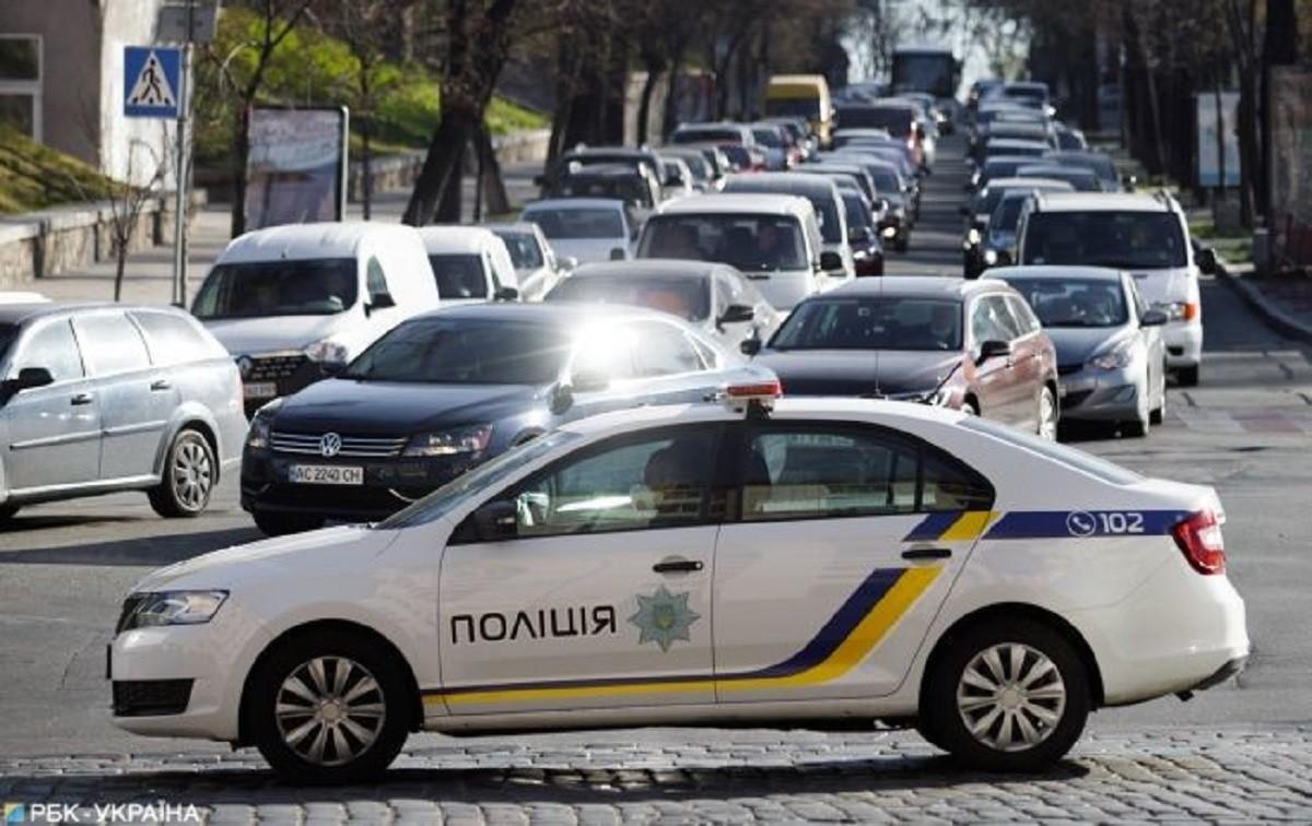 Військова поліція заборонятиме рух транспорту та перехожих, а також перевірятиме авто – за яких умов