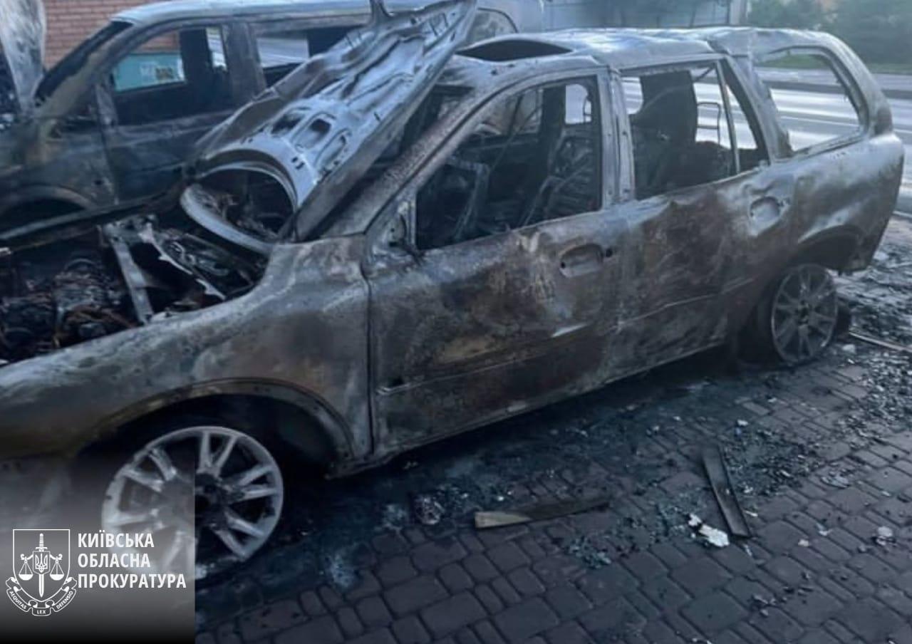 “Ромео і Джульєтта” спалили автівки військовослужбовців та волонтерів на Київщині