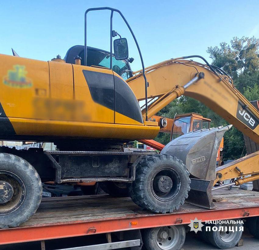 Знесення 130-річного будинку у центрі Києва: відкрито кримінальне провадження, техніку забудовника вилучено