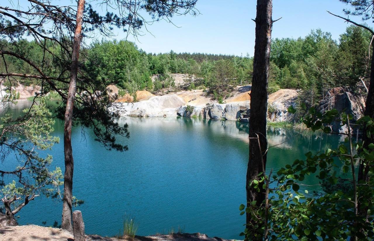 Літо кличе купатись: 5 місць для відпочинку біля води неподалік Києва
