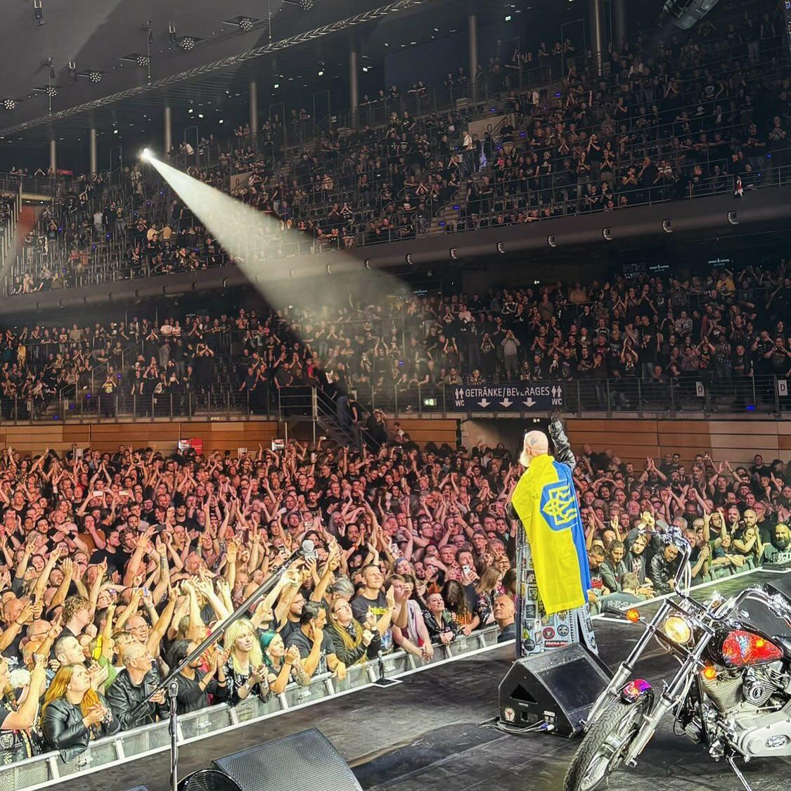 Фонд «Сталеві Крила» та легенди хеві-металу Judas Priest розпочали масштабний збір на потреби України