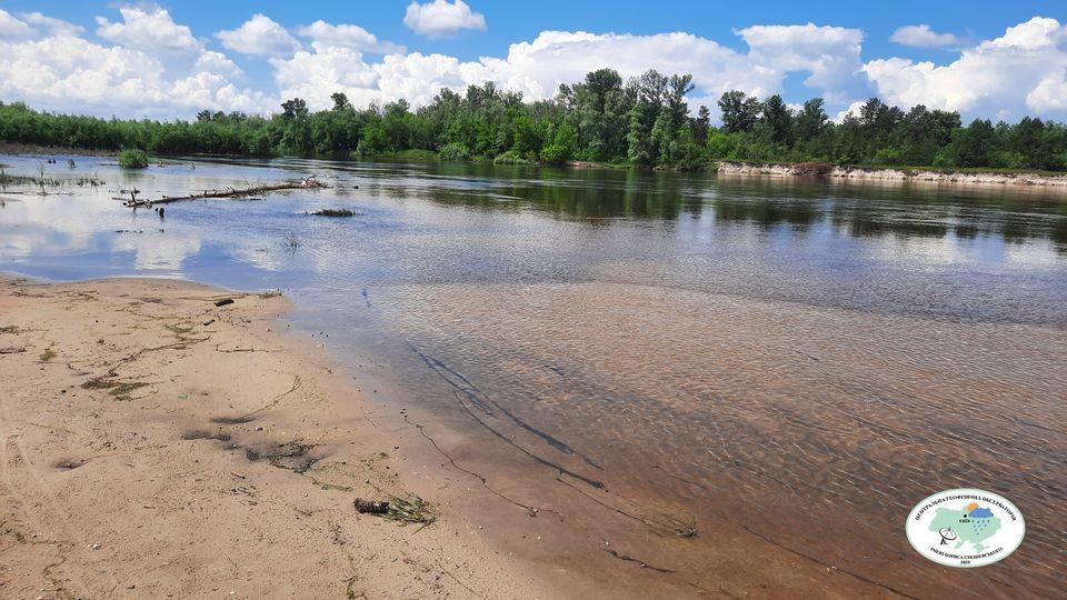 У Десні під Києвом критично низкий рівень води
