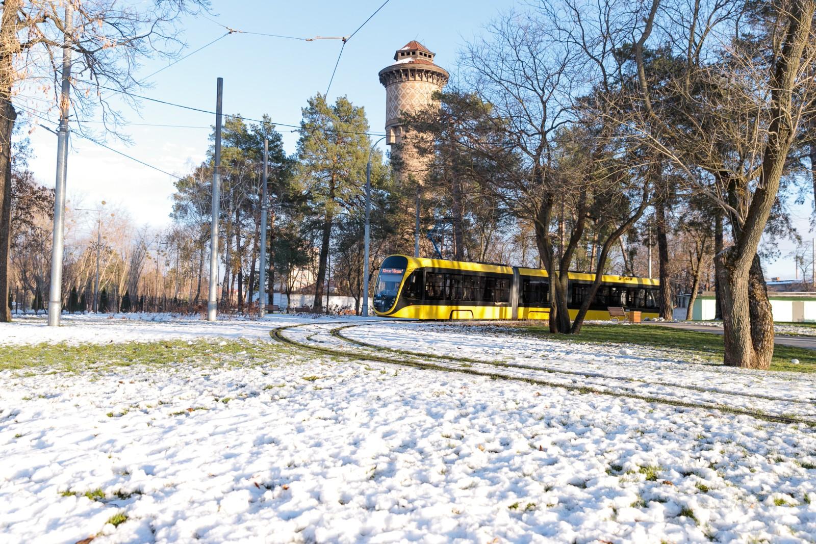 ЗМІ дізнались, коли у Києві знову курсуватимуть тролейбуси і трамваї