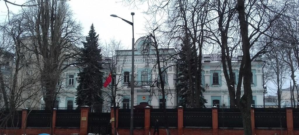 Путіну важко буде зробити удар по Банковій, адже поруч китайське посольство, майор запасу