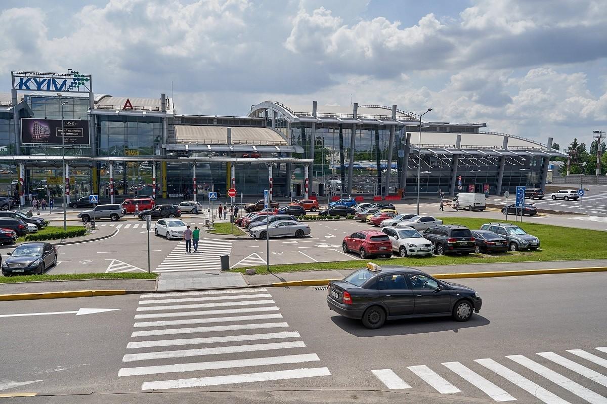 На добудову дороги з велодоріжками до аеропорту “Київ-Жуляни” затратять 1,6 млрд грн