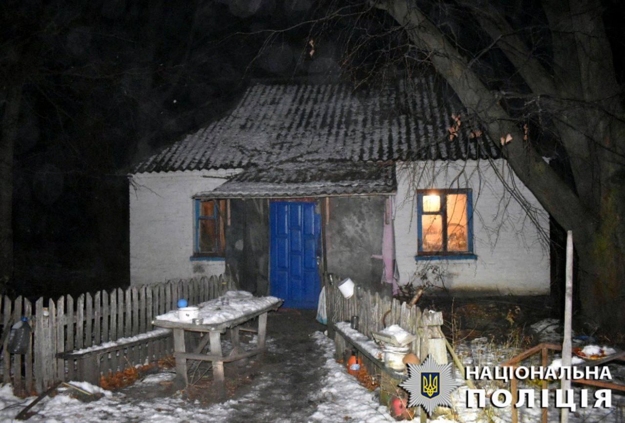 Жахлива розправа:  син убив власну матір на Київщині