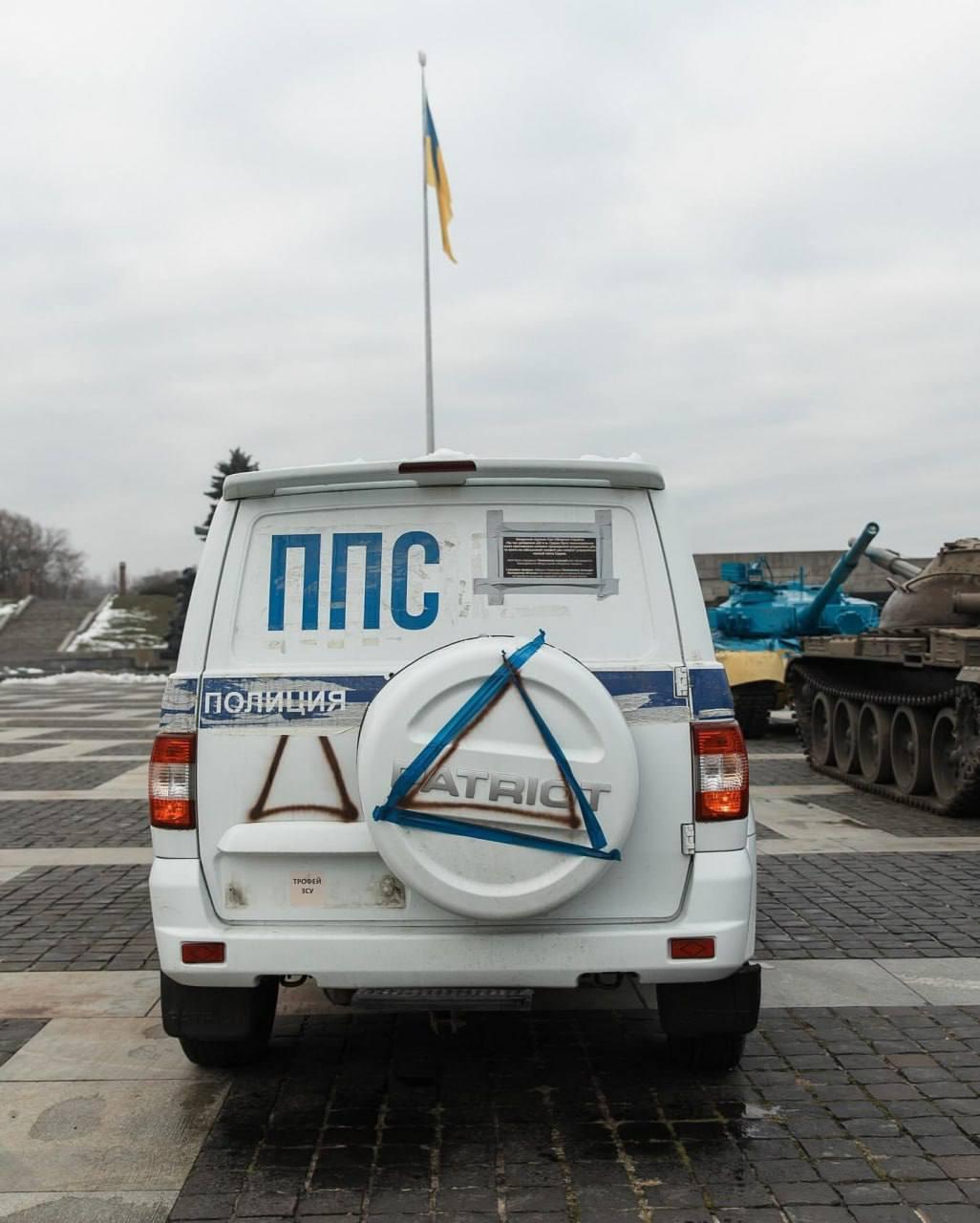 Захоплений на Курщині УАЗ проїхався вулицями Києва