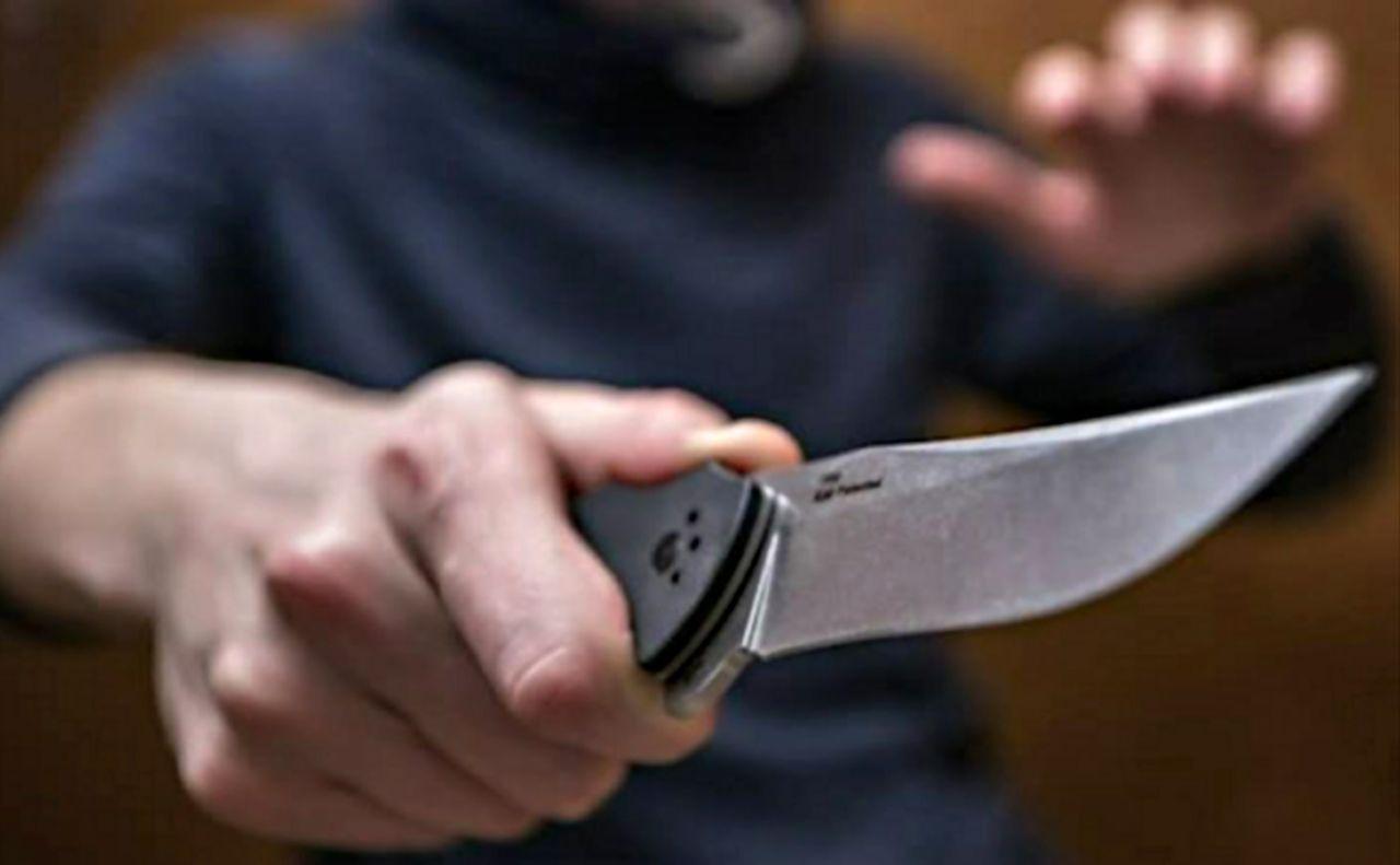 У Києві затримали чоловіка, який під час конфлікту поранив перехожого ножем