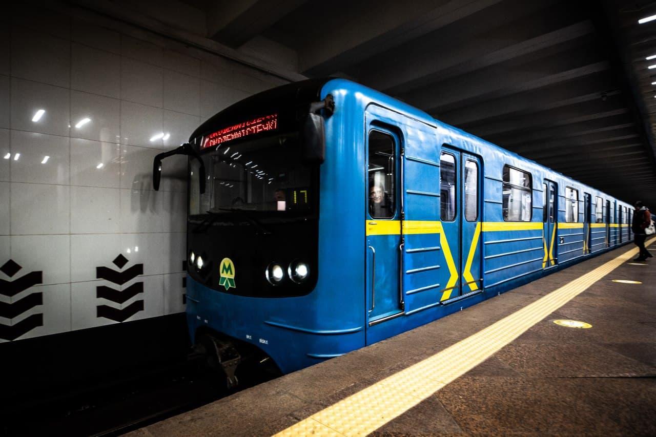 Собівартість проїзду в київському метро перевищує чинний тариф у п’ять разів