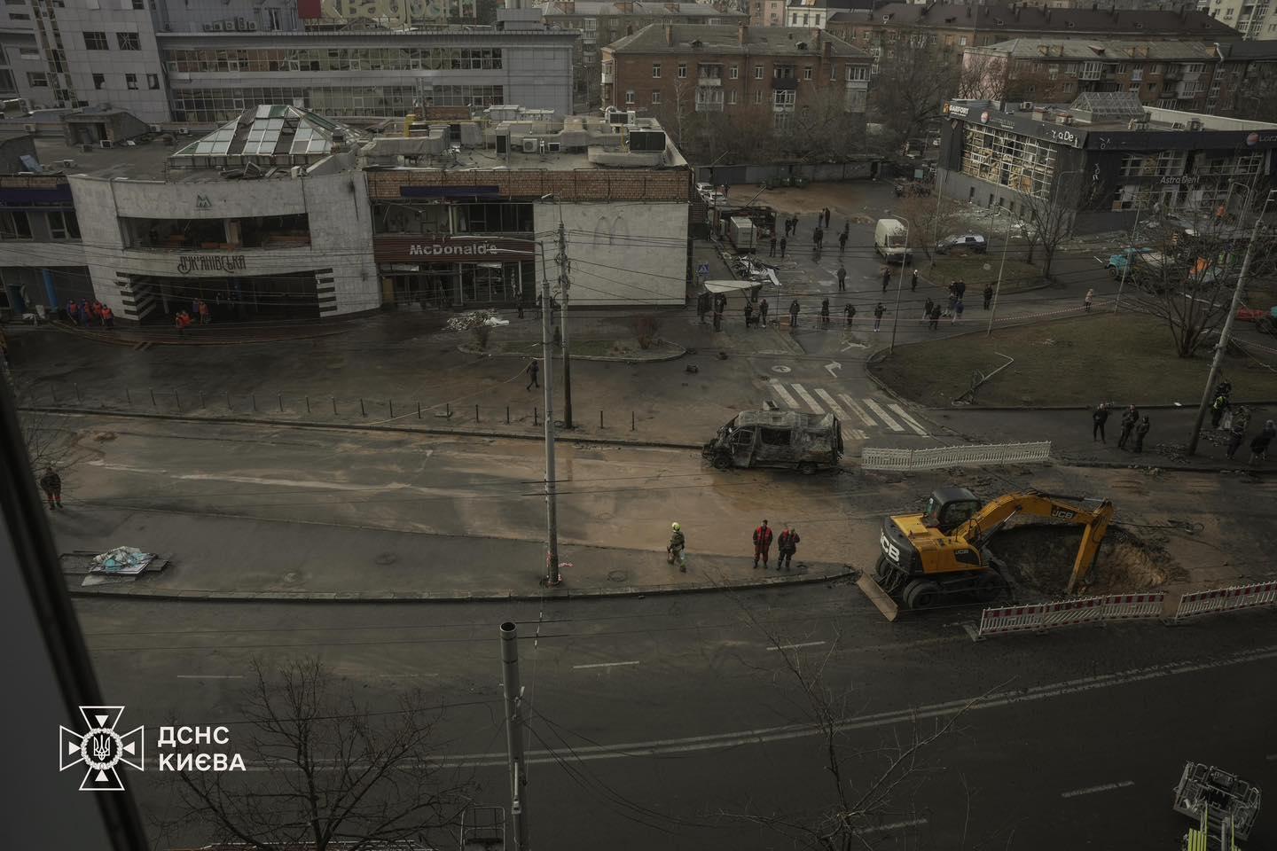 У Шевченківському районі усунули наслідки ранкового обстрілу – що відомо