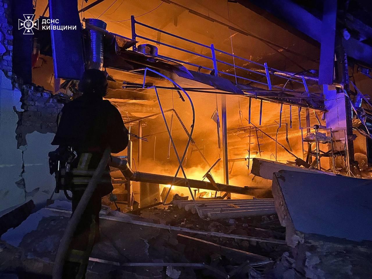 знищений ворогом склад на Київщині