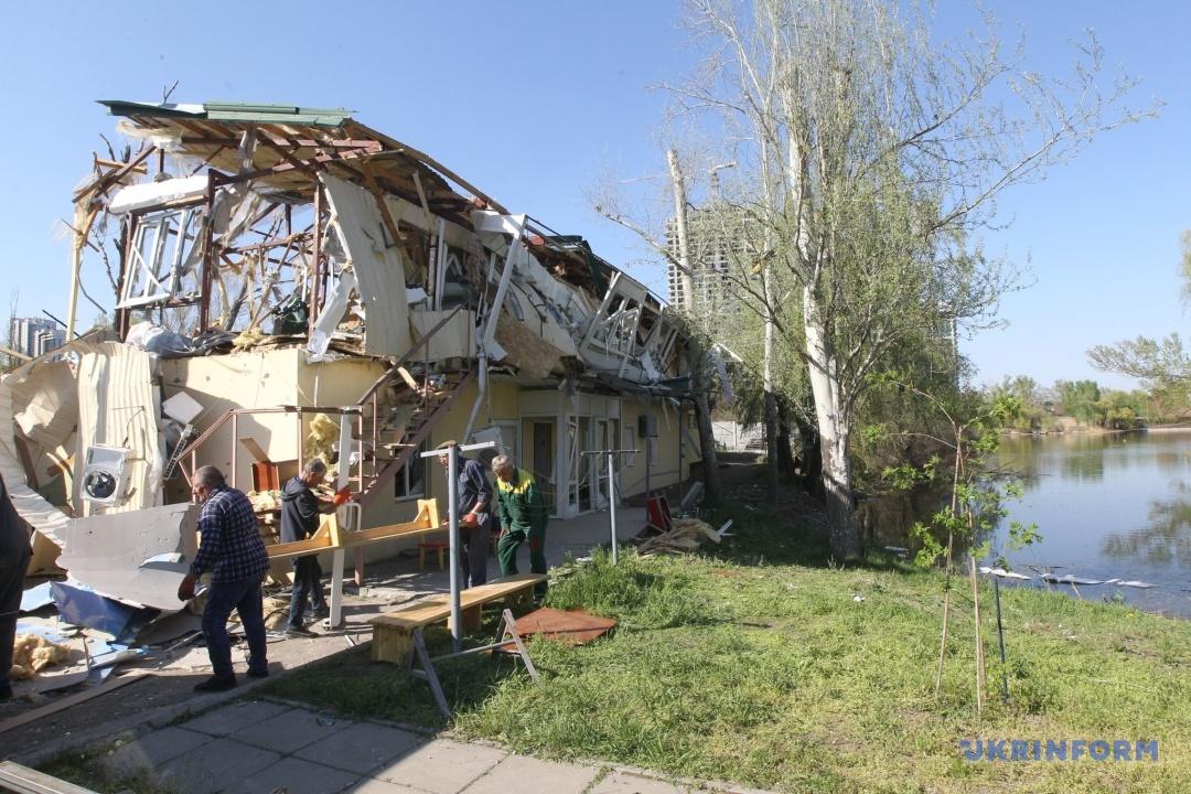 Від атаки по Дніпру пошкоджено базу олімпійської підготовки
