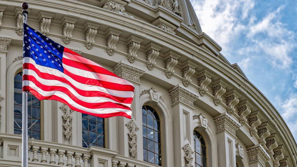 Сенат США проголосував за скасування мит Трампа на Канаду