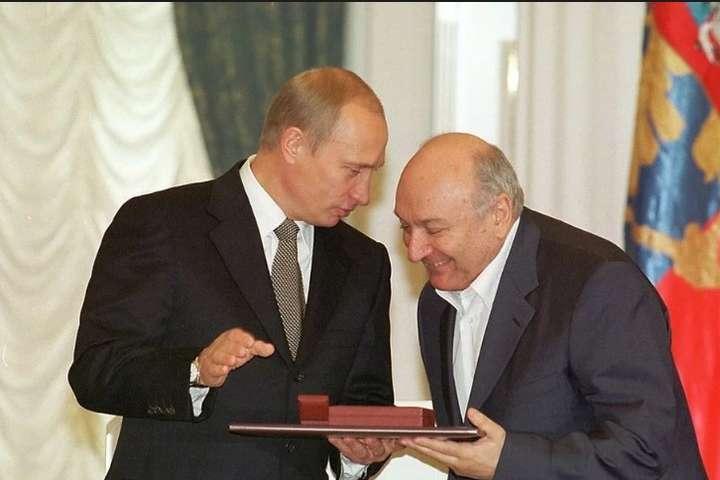 УІНП відніс сатирика Жванецького до символів російської імперської політики