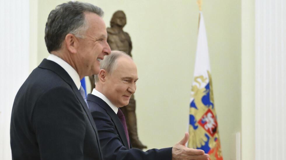Віткофф і путін почали зустріч у кремлі рукостисканням