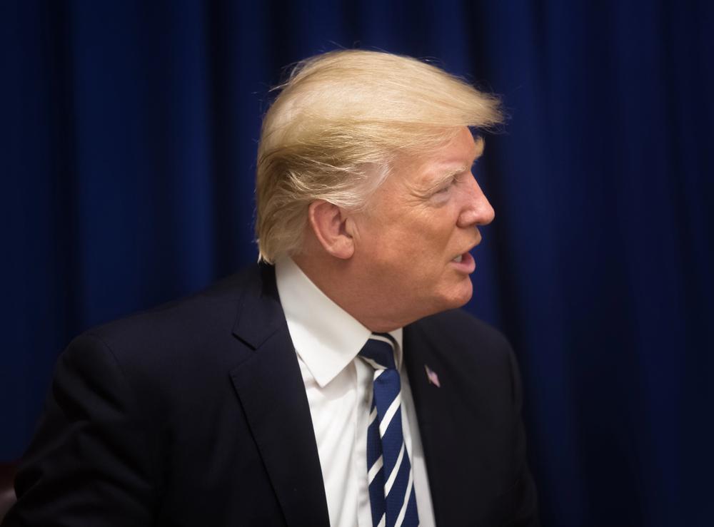 У Конгресі США ініціювали імпічмент проти Трампа