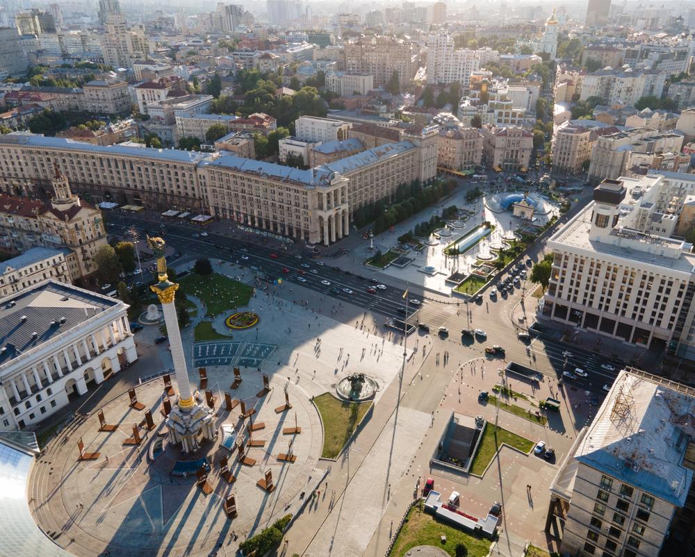 Протягом тижня на Хрещатику обмежуватимуть рух транспорту