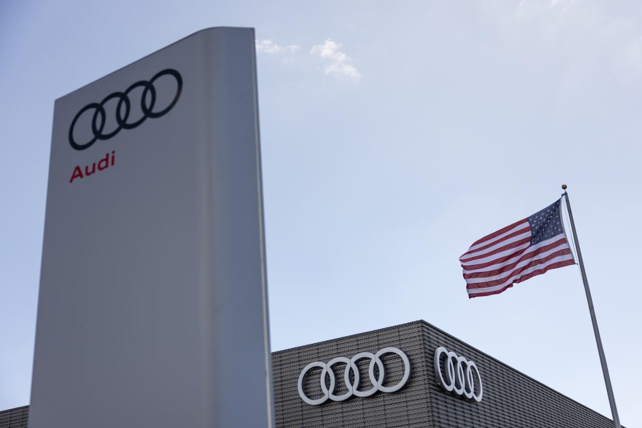 Після введення тарифів Трампа Audi зупинила відвантаження автомобілів у портах США