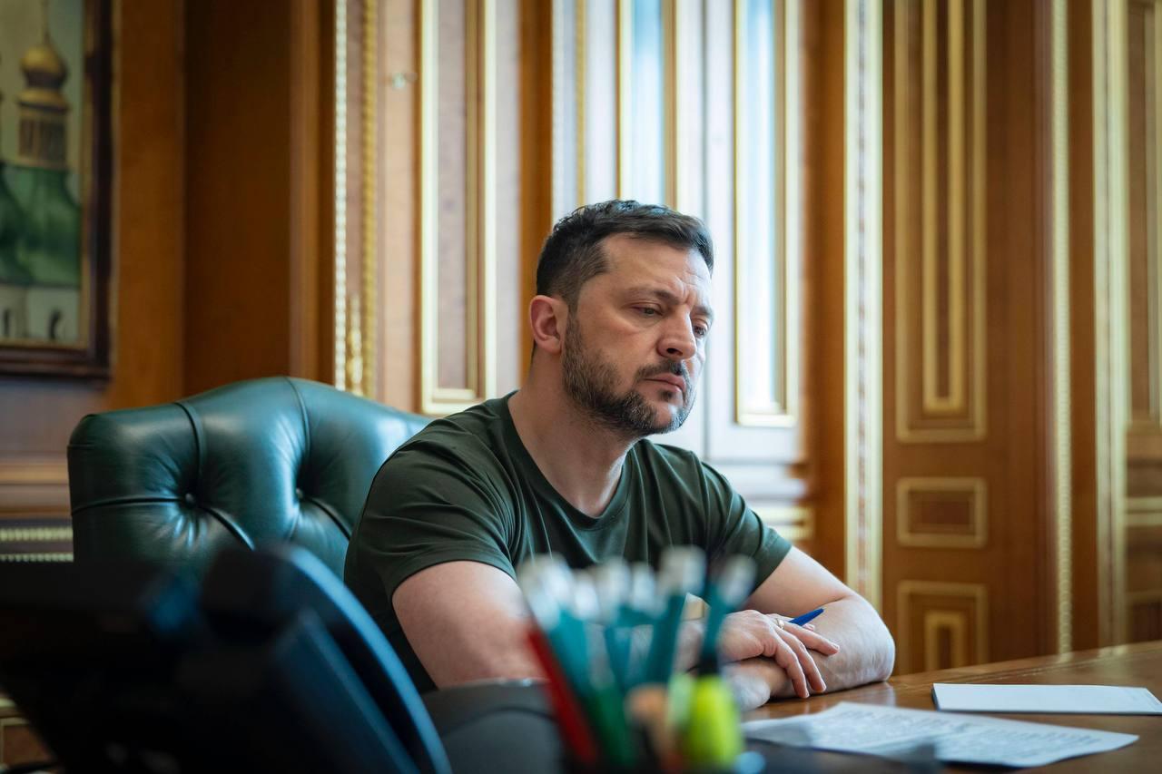 Зеленському довіряють 65% українців