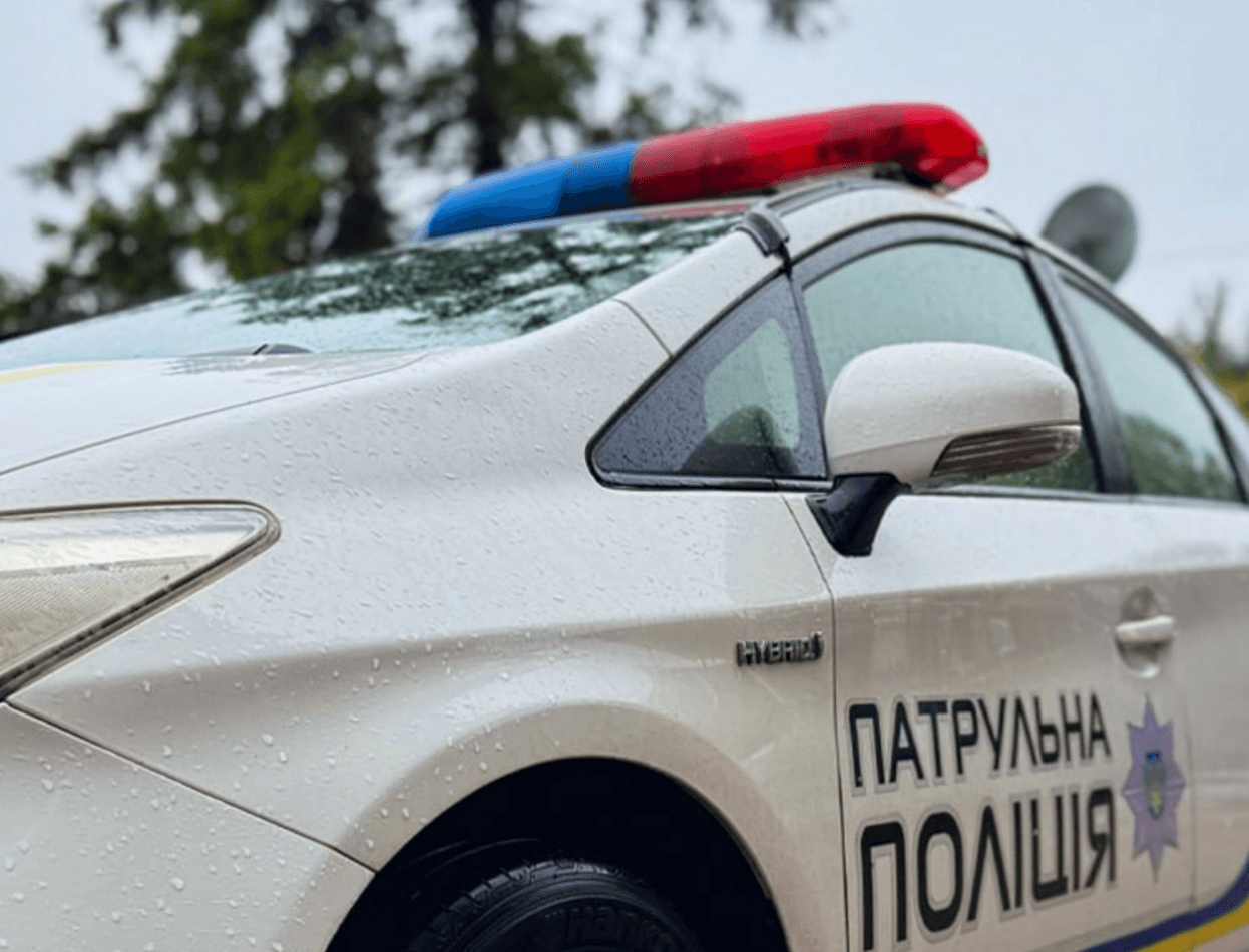 Столичним водіям дали поради, як поводитись на дорозі під час негоди